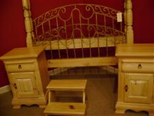 Pine Bedroom Furniture with 4 Poster Bed