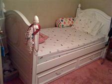 Twin Girls Bunk Beds