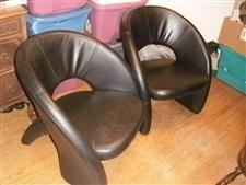 Modern Club Curved Italian Black Leather Chairs